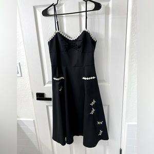 Voodoo Vixen Black Bee Embroidery Flared Dress Large